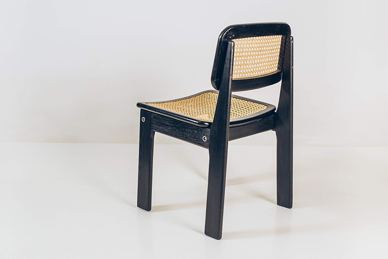 Cadeiras-Hobjeto---04---Pé-Palito-Vintage
